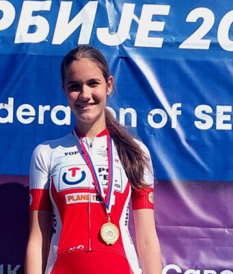 Mila Starčević juniorski prvak Srbije, Nevena Lazarević vicešampion u kadetima Mila Starčević juniorski prvak Srbije, Nevena Lazarević vicešampion u kadetima
