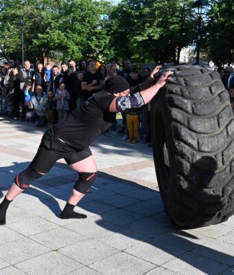 Održan Valjevski Euro kup u strongmenu Održan Valjevski Euro kup u strongmenu