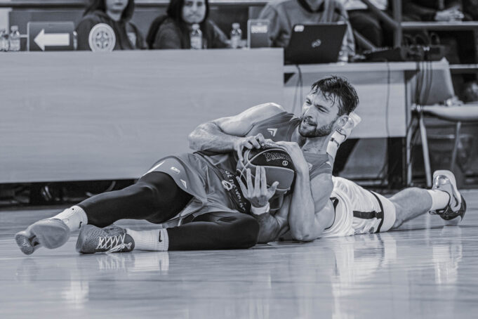 Drugi-poraz-kosarkasa-Metalca-Sport014rs.jpg Drugi poraz košarkaša Metalca - ObjektiVA