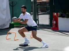 Đoković govorio o preseljenju u Grčku i odgovorio na pitanje da li mu je poslednji Vimbldon Đoković govorio o preseljenju u Grčku i odgovorio na pitanje da li mu je poslednji Vimbldon