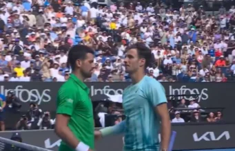 POTPUNO NEOČEKIVAN RASPLET: Novak Đoković u polufinalu AO! POTPUNO NEOČEKIVAN RASPLET: Novak Đoković u polufinalu AO!