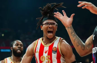 Čima Moneke otkrio: Novak mi se često javlja, poslao mi je dugačku poruku o vizuelizaciji, pravi je navijač! Čima Moneke otkrio: Novak mi se često javlja, poslao mi je dugačku poruku o vizuelizaciji, pravi je navijač!